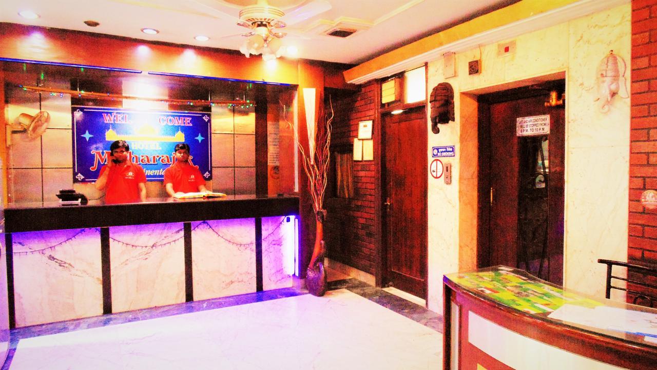 Hotel Maharaja Делхи Екстериор снимка